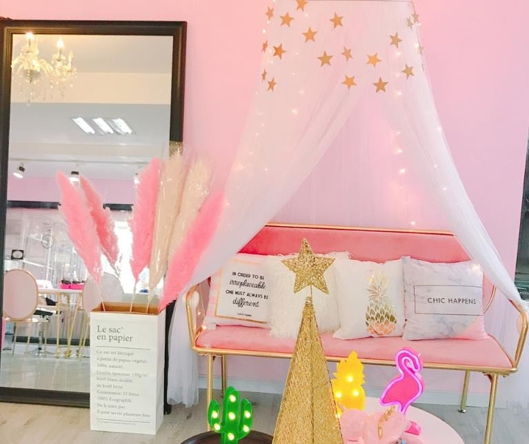 洛詩(shī)琳美甲