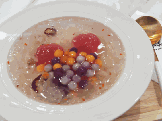 許小美鮮燉銀耳甜品