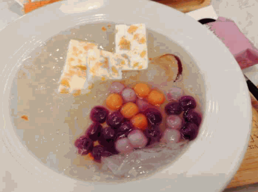 許小美鮮燉銀耳甜品