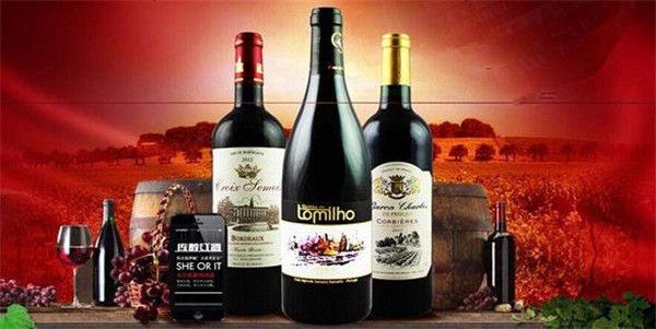 庫(kù)醇葡萄酒