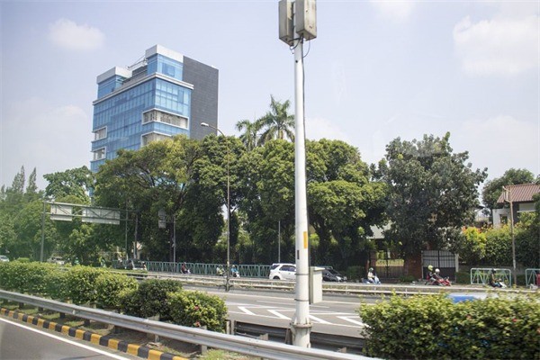 愛康太陽(yáng)能