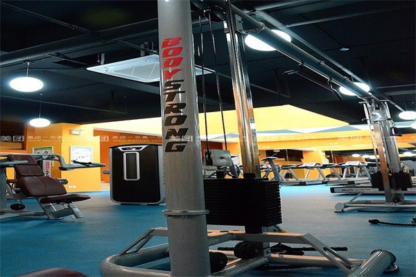 舒美堡健身俱樂部