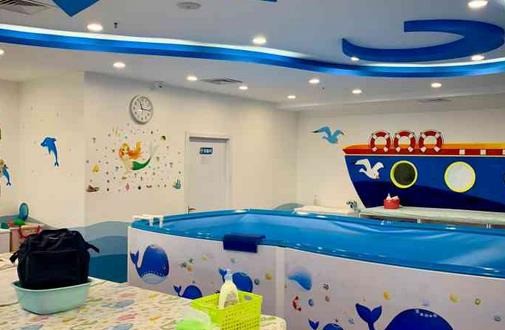 馬博士嬰兒游泳館品牌