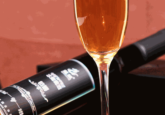 桓仁黃金葡萄酒