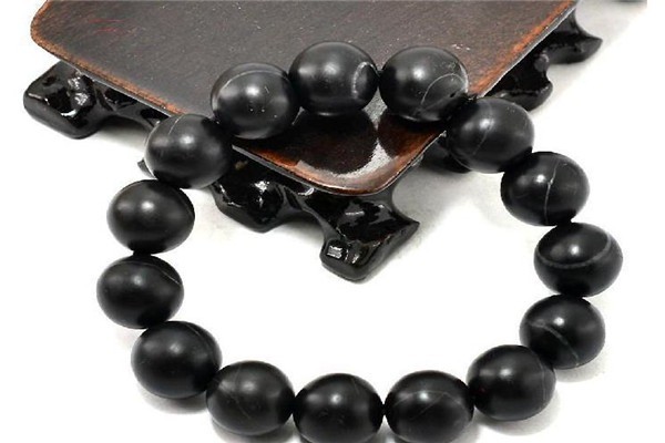 泗濱砭石養(yǎng)生飾品