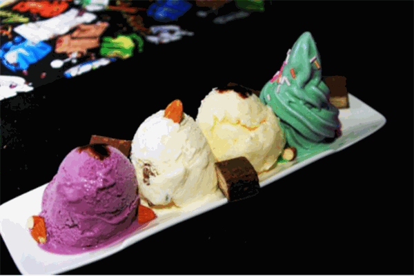 嘜淇啉冰淇淋奶茶