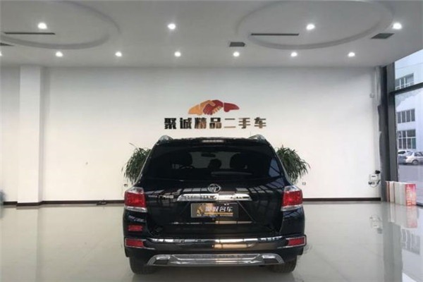 聚誠名車汽車美容