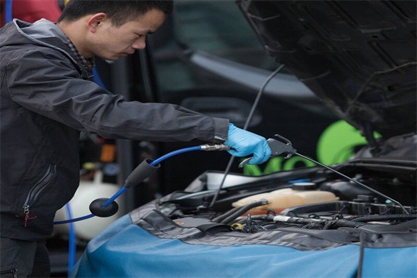 愛(ài)車汽車服務(wù)