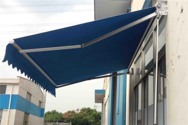 奔馳天下遮陽篷