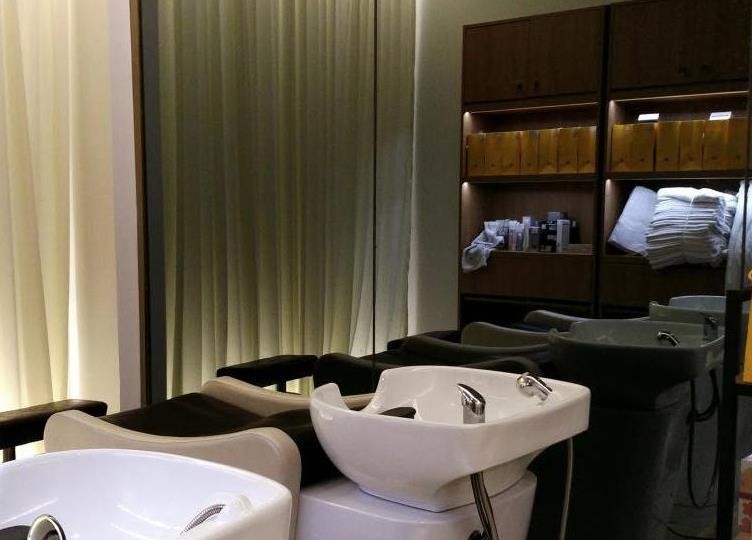 五益草本生發(fā)養(yǎng)發(fā)館