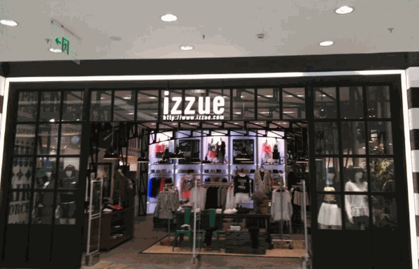 izzue服飾