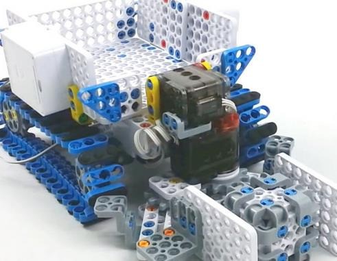 暴豐機(jī)器人教育