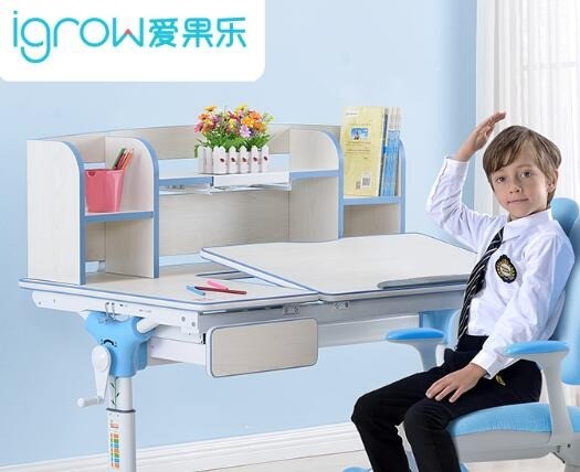愛果樂兒童學(xué)習(xí)桌椅