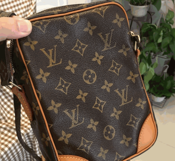 坤博奢侈品皮具護(hù)理