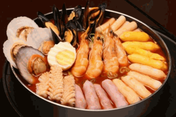 瑪喜達(dá)年糕火鍋