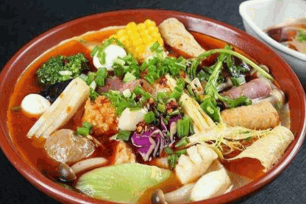 串串廚房骨湯麻辣燙