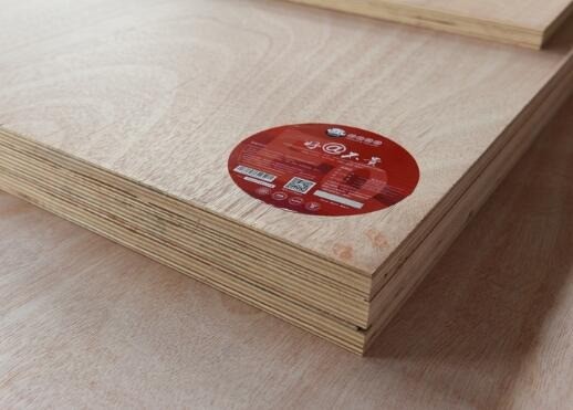 團(tuán)團(tuán)圓圓板材