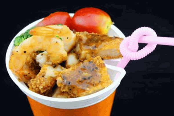 紅番區(qū)牛排炸雞杯