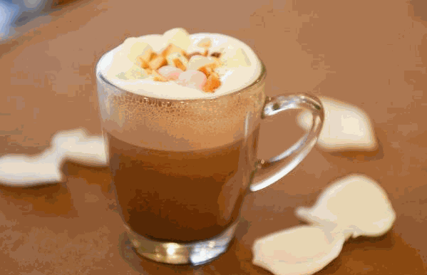 茶咖飲奶茶時尚店