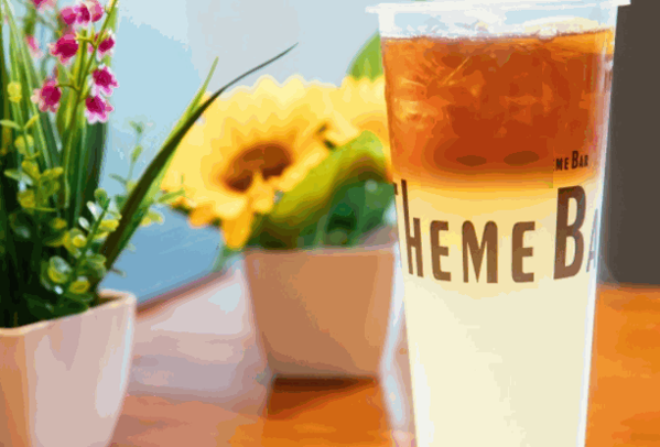 茶咖飲奶茶時尚店