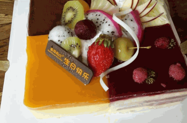 東岸奇點(diǎn)蛋糕