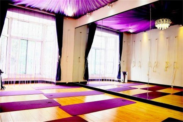 圣瑪瑜伽女子會館