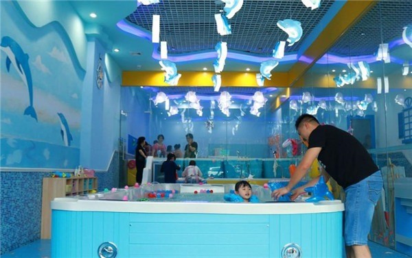 藍豚灣嬰童生活館