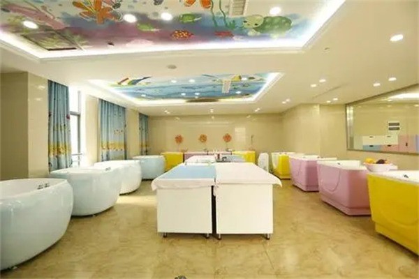 艾博爾月子中心