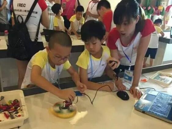 5+2兒童創(chuàng)意中心