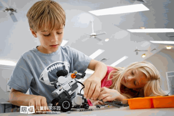 熠卓兒童科學(xué)樂園