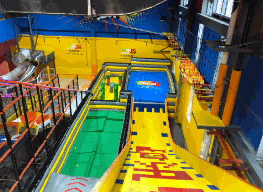 多樂島蹦床公園