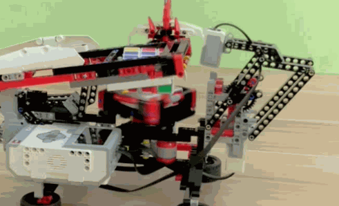 費(fèi)特樂(lè)高機(jī)器人