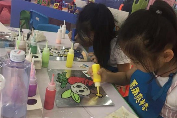 乖乖真棒童趣動(dòng)手吧