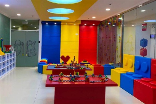 華夏未來兒童輔教館