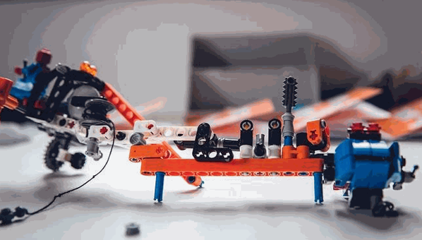 饒教授記憶機(jī)器人