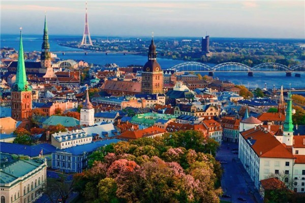 拉脫維亞國(guó)際英語(yǔ)