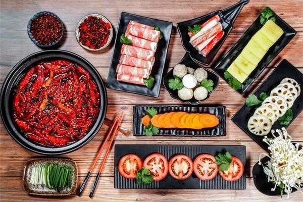 八方火鍋食材超市