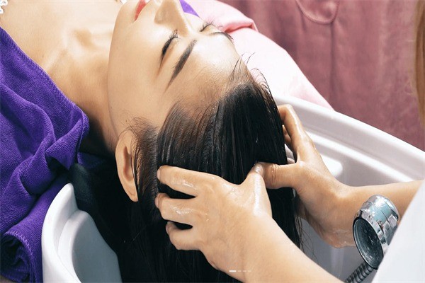 蒙霸養(yǎng)發(fā)館