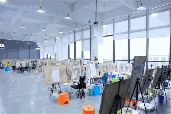 人藝美術(shù)培訓(xùn)學(xué)校