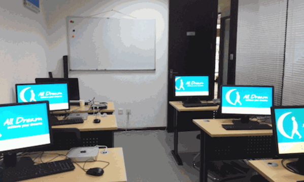 傲夢編程學(xué)校