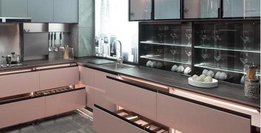 新世紀(jì)櫥柜