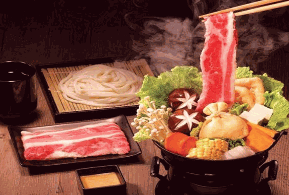 辣里轉(zhuǎn)轉(zhuǎn)小火鍋