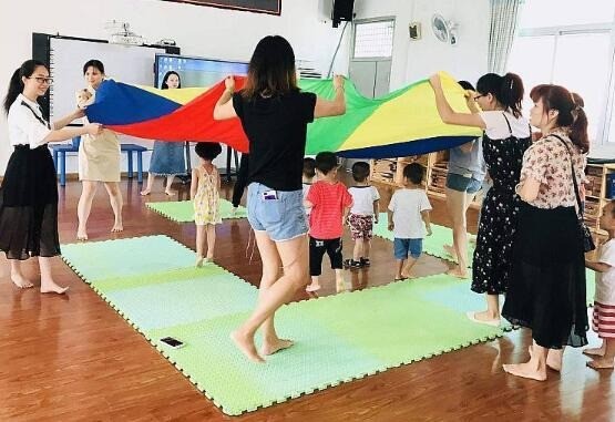 關心下一代早教