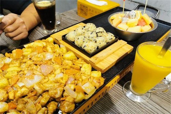 雞梵兮創(chuàng)意料理