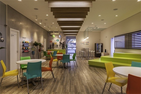 世紀劍橋英語學校