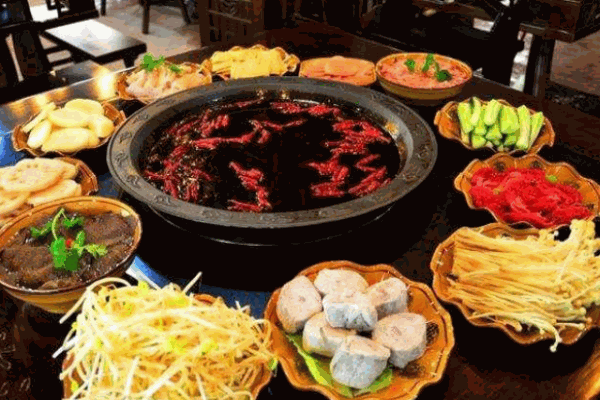 臨江門(mén)洞子老火鍋
