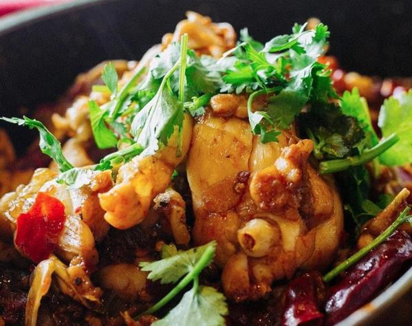 蝦魔-網(wǎng)紅胡椒雞火鍋