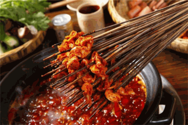 麻辣有約李記串串