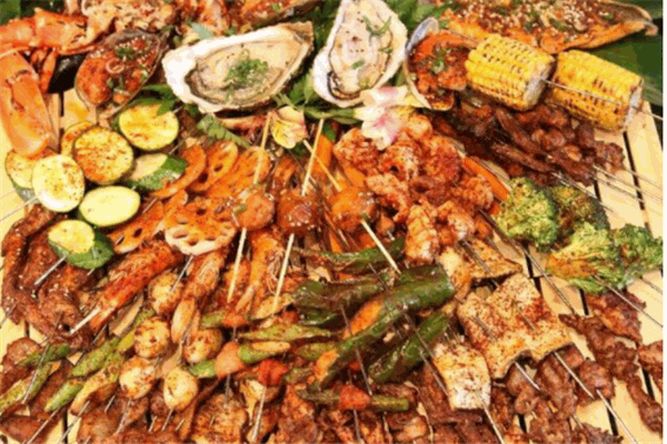 耍串牛肉串串香