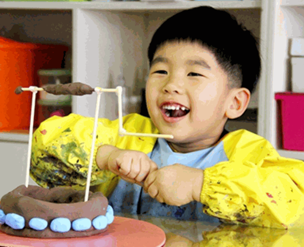 彩虹魚(yú)美術(shù)教育中心